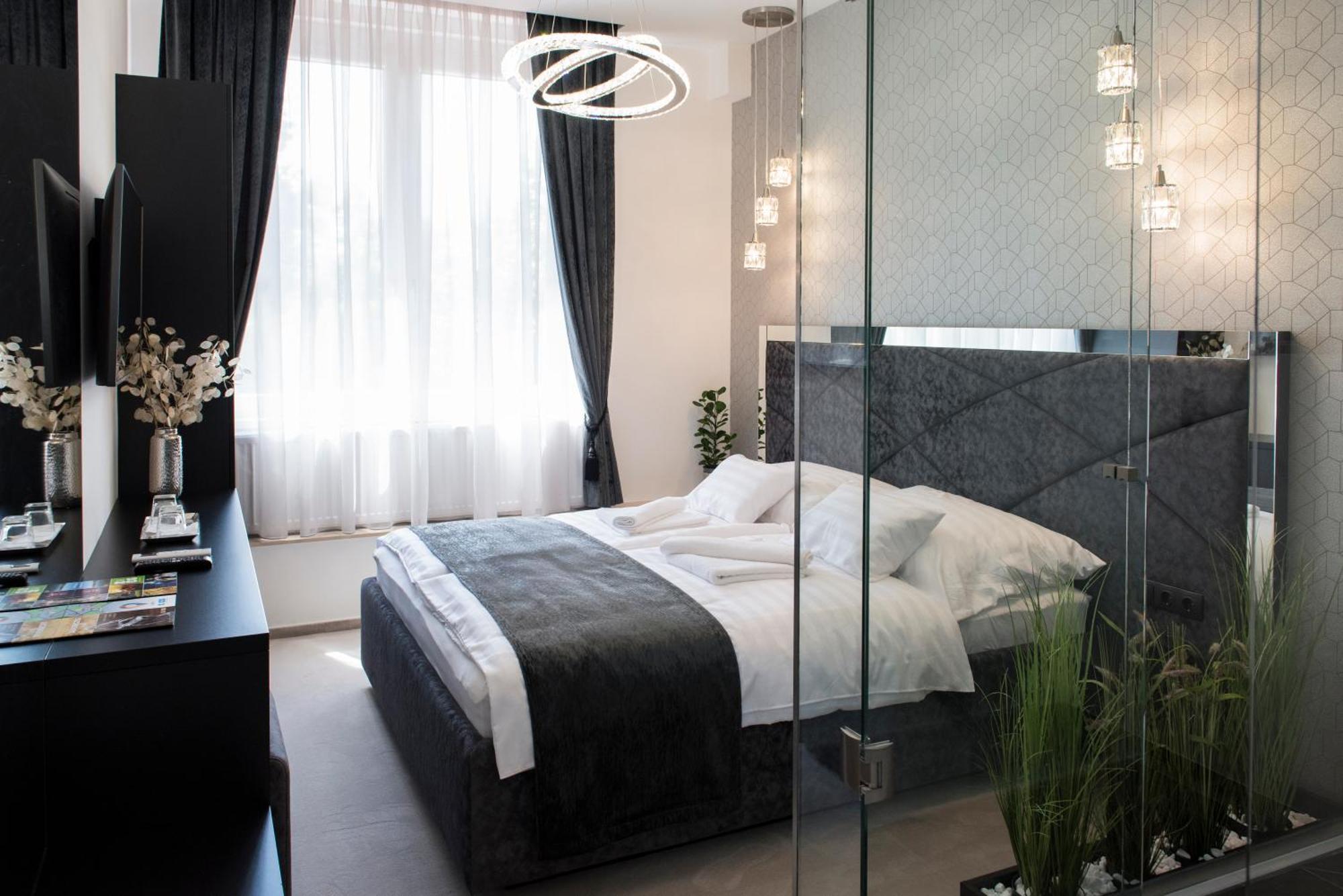 Z Rooms Boutique Залаэгерсег Экстерьер фото